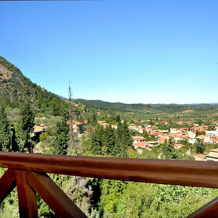 דירה Elegant Stone Mansion In Historic