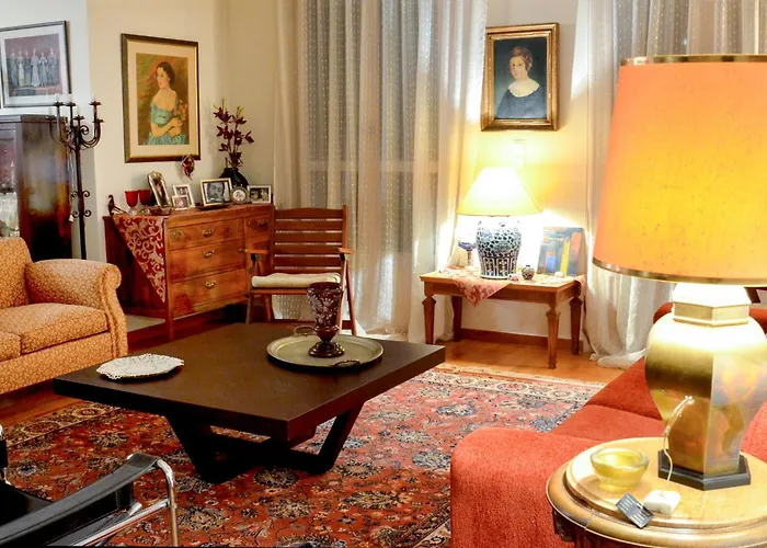 Apartamento Elegant Stone Mansion In Historic